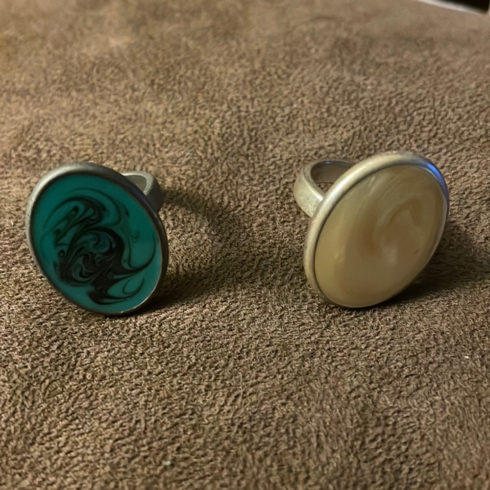 2 rings (size 7)